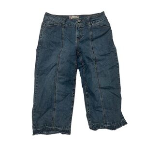 Y2K Cabi Denim Capri Pants Size 8 10